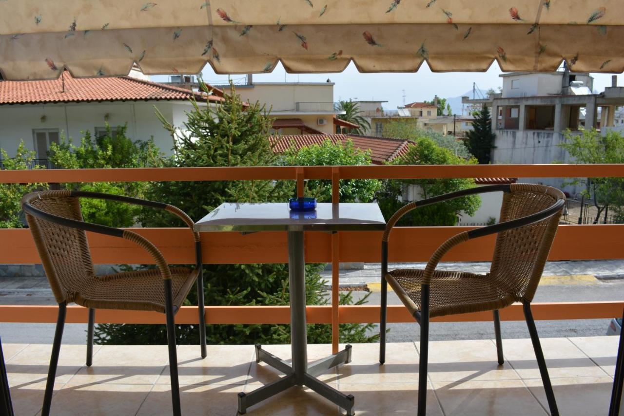 Dimitra Hotel Kamena Vourla Zimmer foto